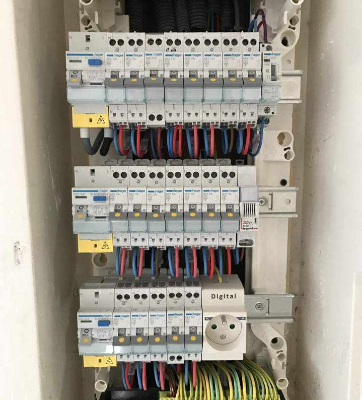 Travaux d'installation électrique à Saint-Dié-des-Vosges